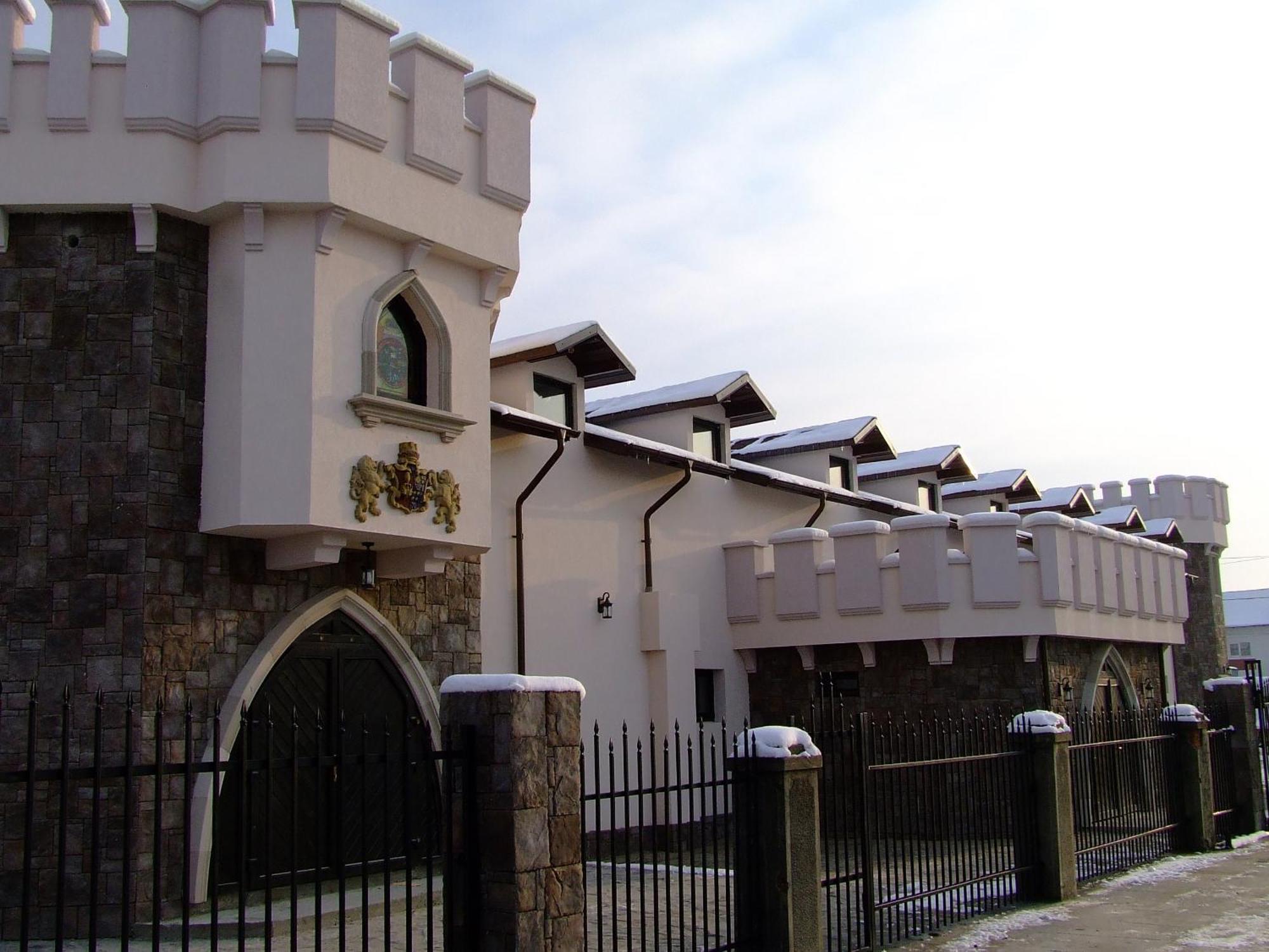 Hotel Lacetate 皮特什蒂 外观 照片