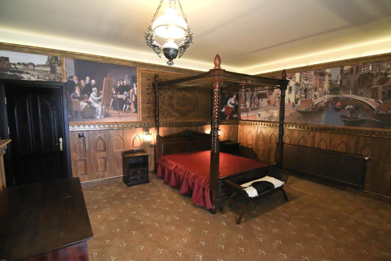 Hotel Lacetate 皮特什蒂 外观 照片